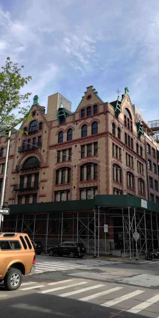 nyc authentic architecture in Manhattan