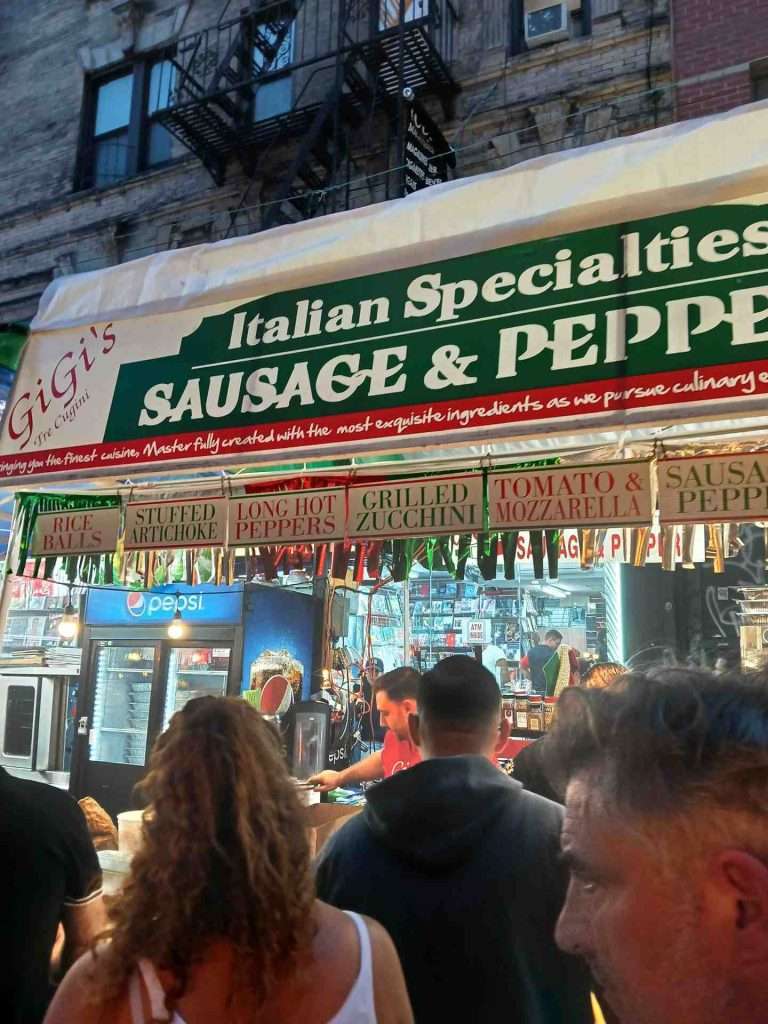Sausage and Pepper stand Gigis